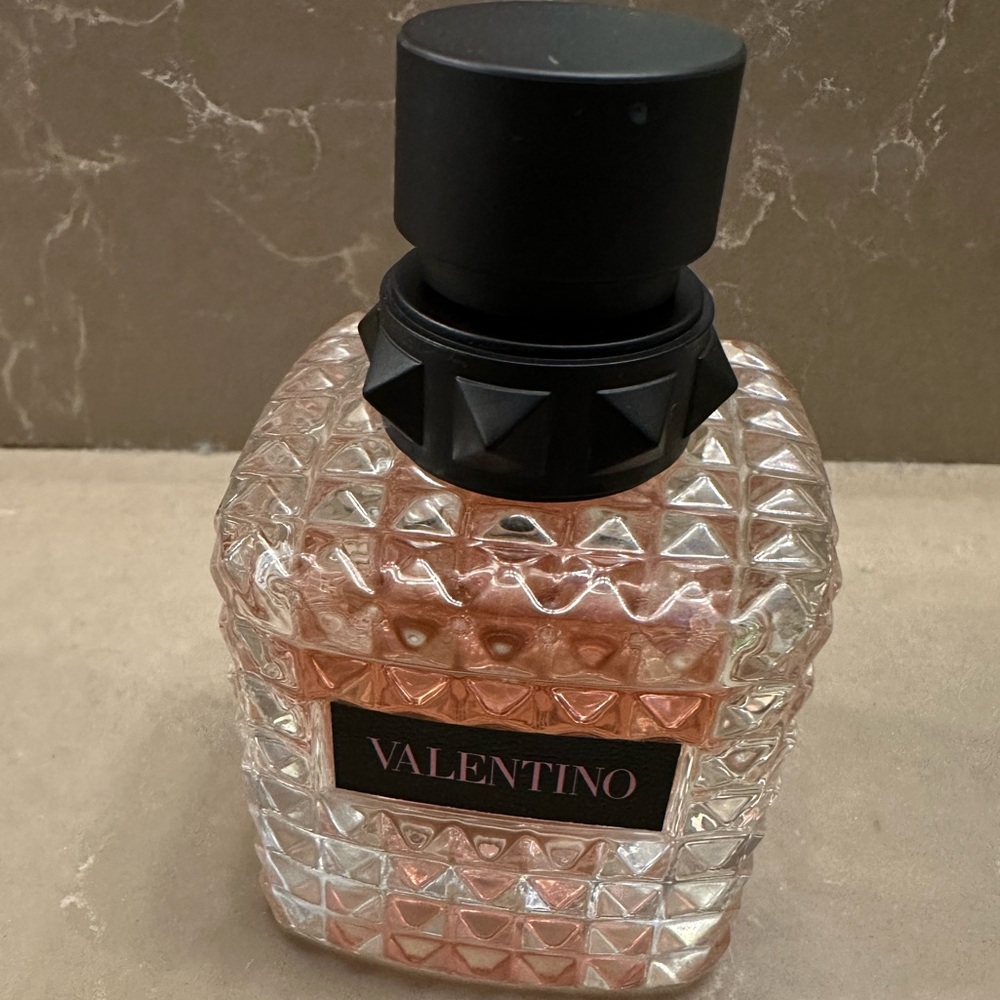 Valentino Born in Roma Eau de Parfum